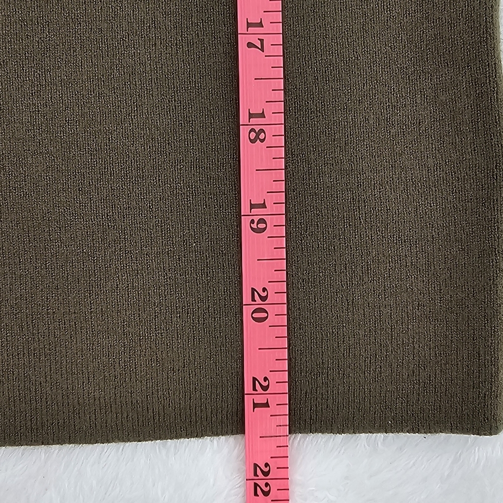 Marled Olive Green Knit Cropped Sweetheart Neckline Tank Top Womens Size Medium - Picture 8 of 9